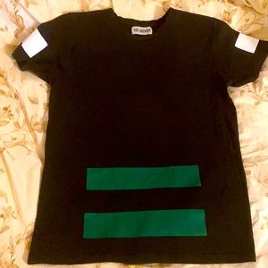 T-Shirt -Mens - Small